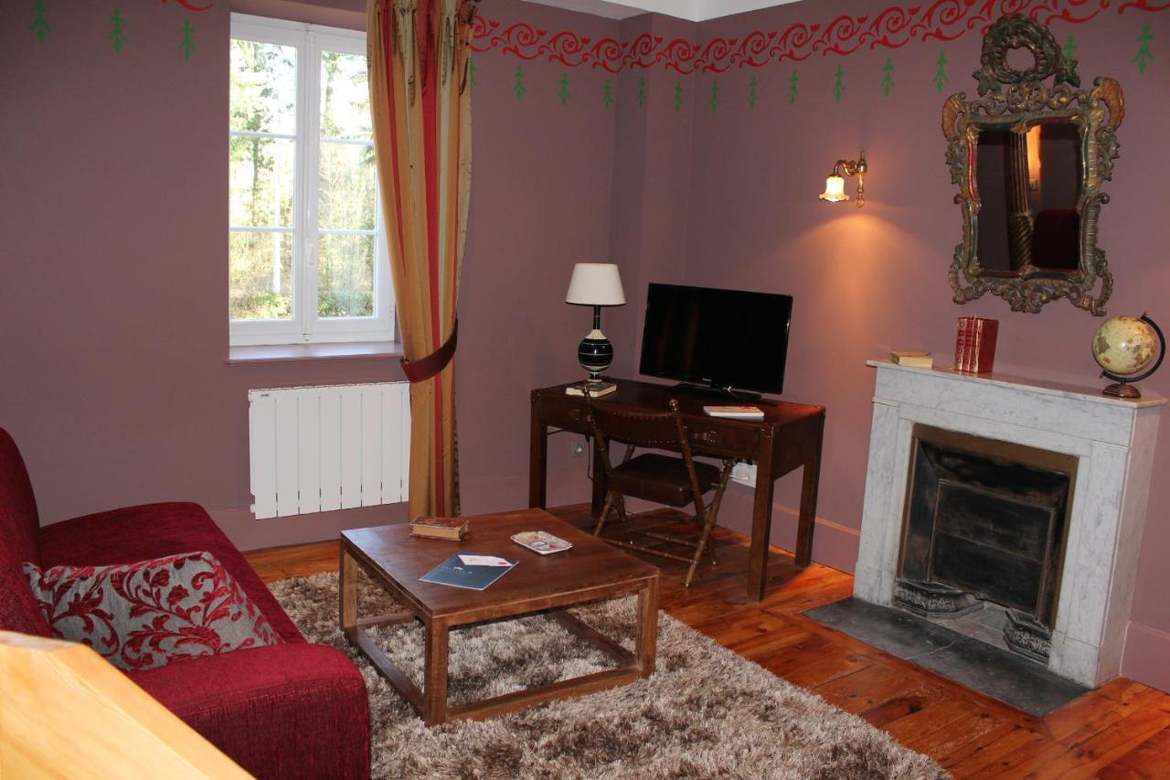 Cordelle Domaine Des Grands Cedres B&B 외부 사진